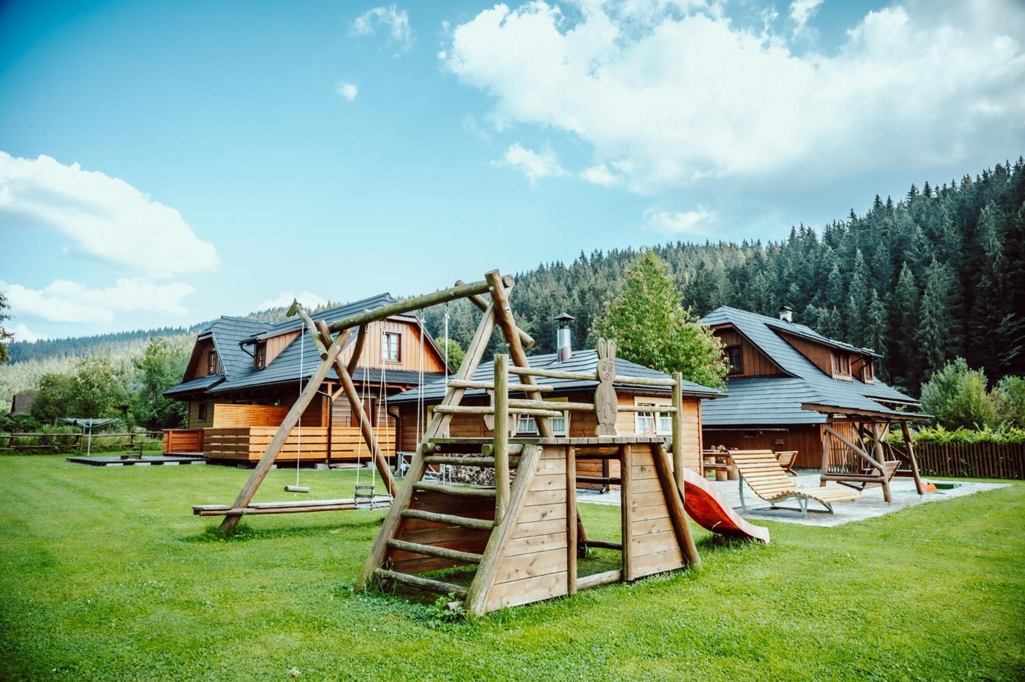 Valassky Dvur Вельке-Карловице Экстерьер фото